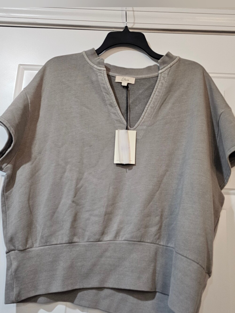Elan Crop Pullover With Dolman Sleeves Size Large Modern Minimalist{Bx27}